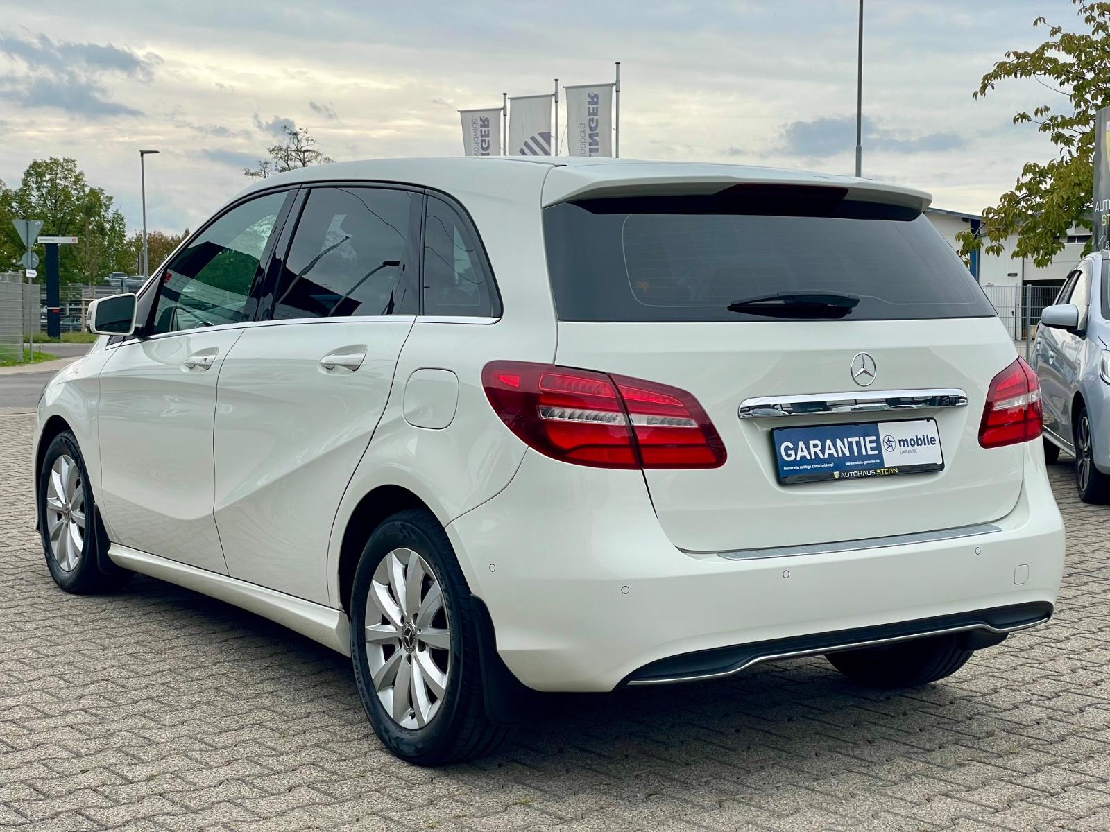 Mercedes-Benz B 180 | 7G-DCT Automatik | LED Scheinw. | Tempo.
