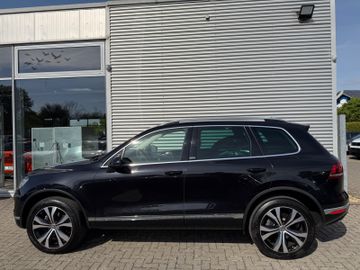 Volkswagen Touareg - 7