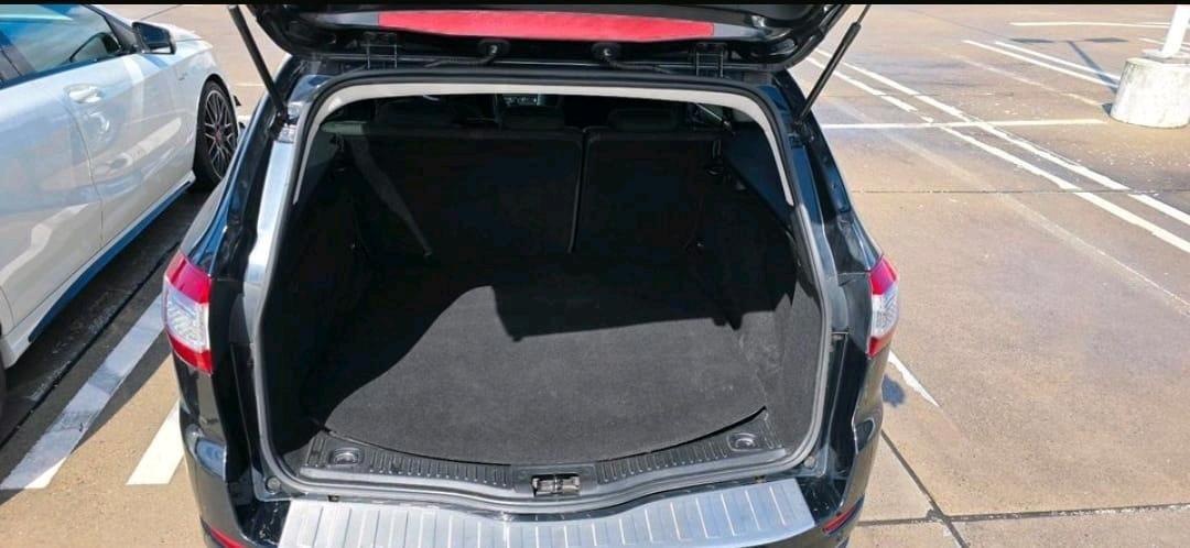 Ford Mondeo 2014 — photo 11