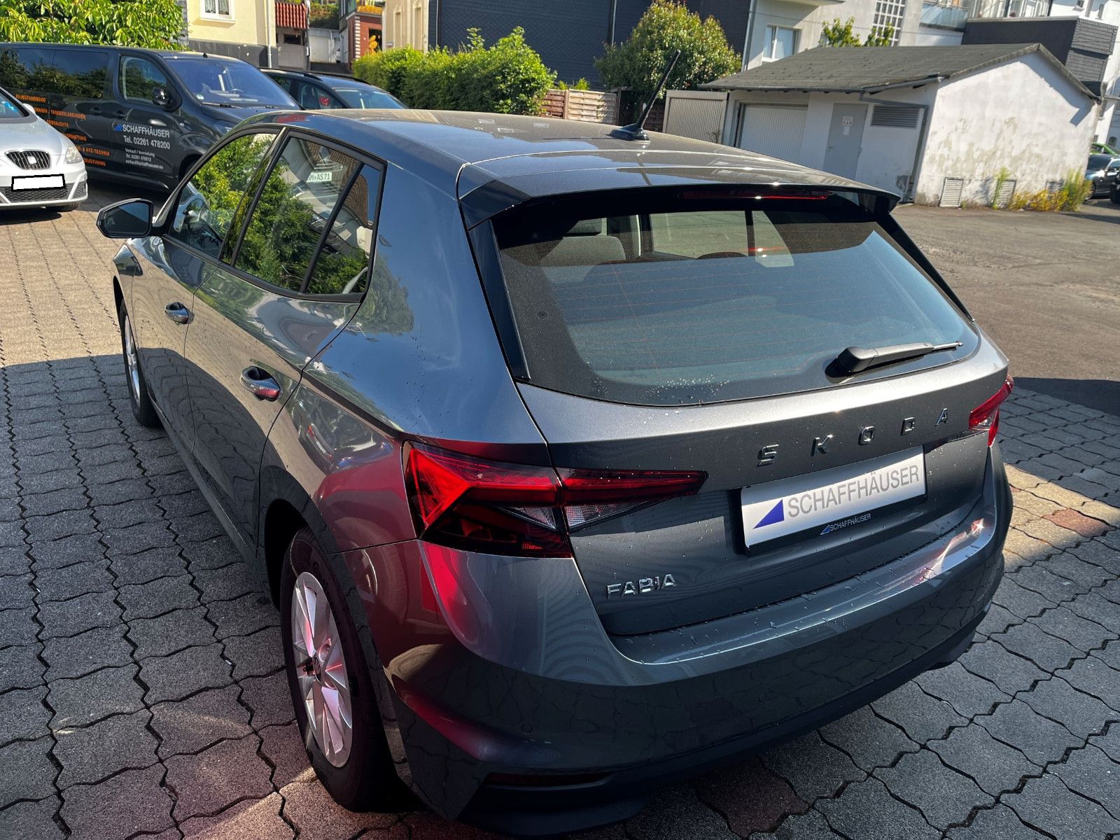 Fahrzeugabbildung SKODA Fabia Selection DSG ALU PDC DAB BT ALLSEASON