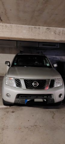 Nissan Navara D40 v6 