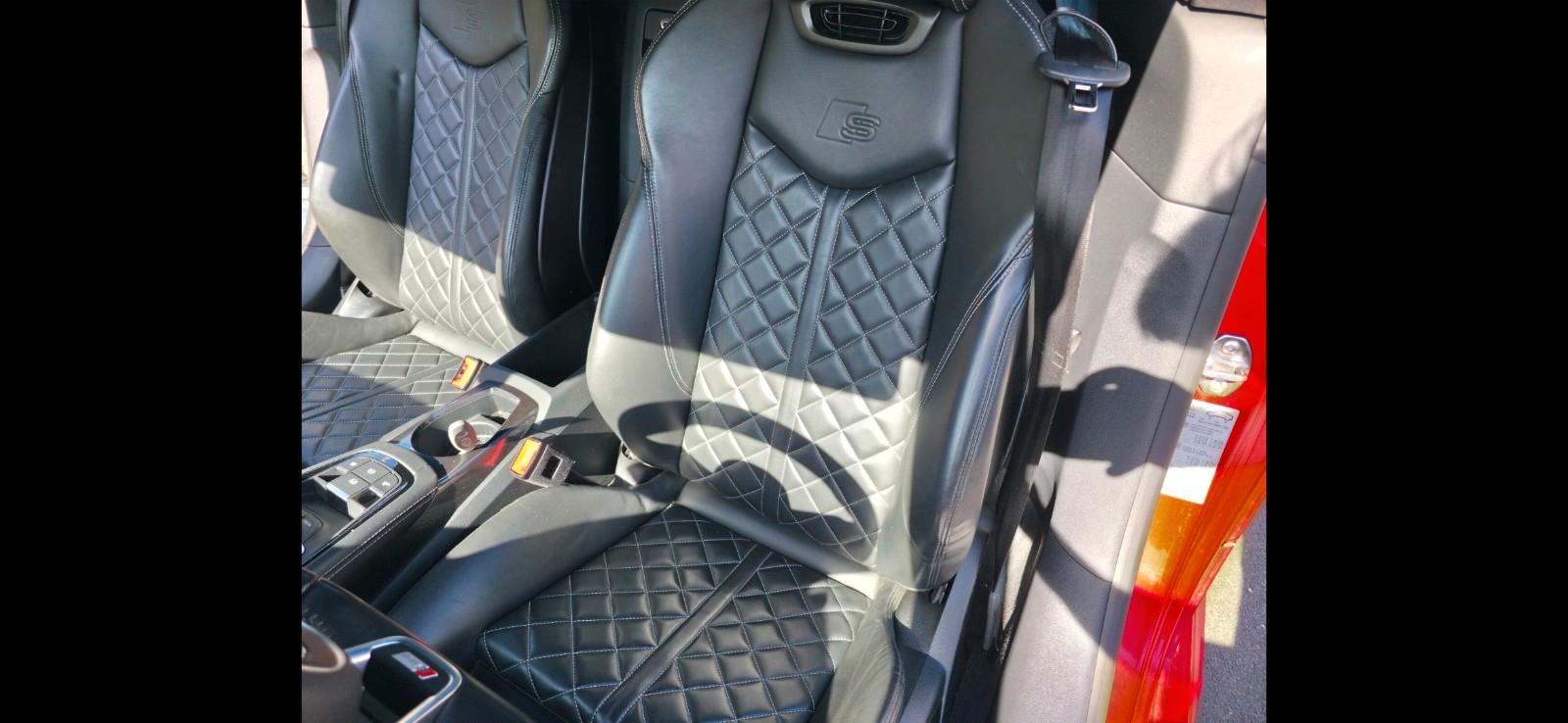 Audi TT Roadster 2.0 TDI S tronic quattro -