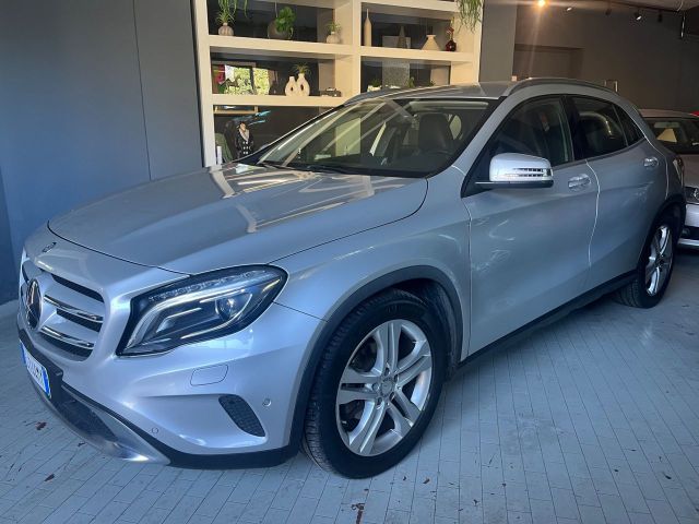 MERCEDES-BENZ Mercedes-benz GLA 200 CDI Automatic Premium