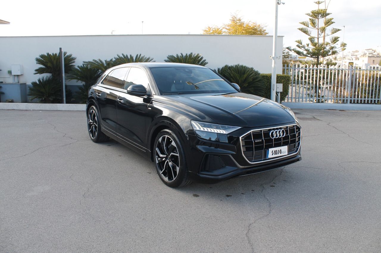 AUDI Audi Q8 50 TDI 286 CV quattro tiptronic S-Line