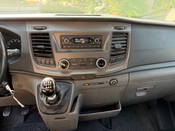 Ford Transit - 12