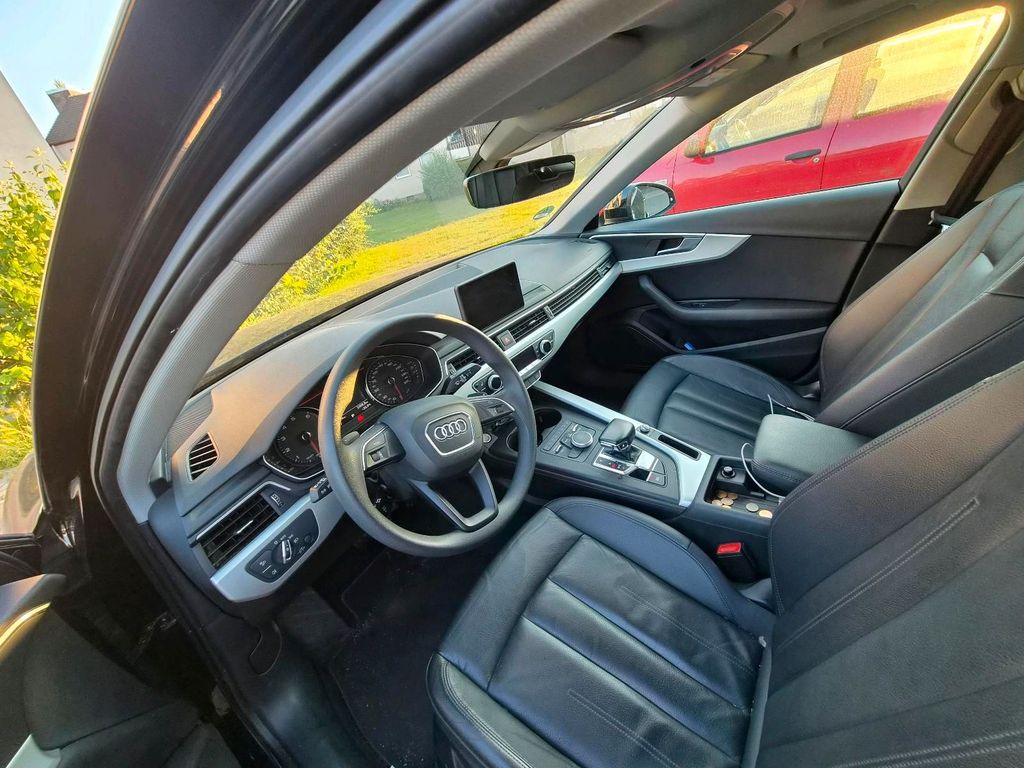 Image of Audi A4