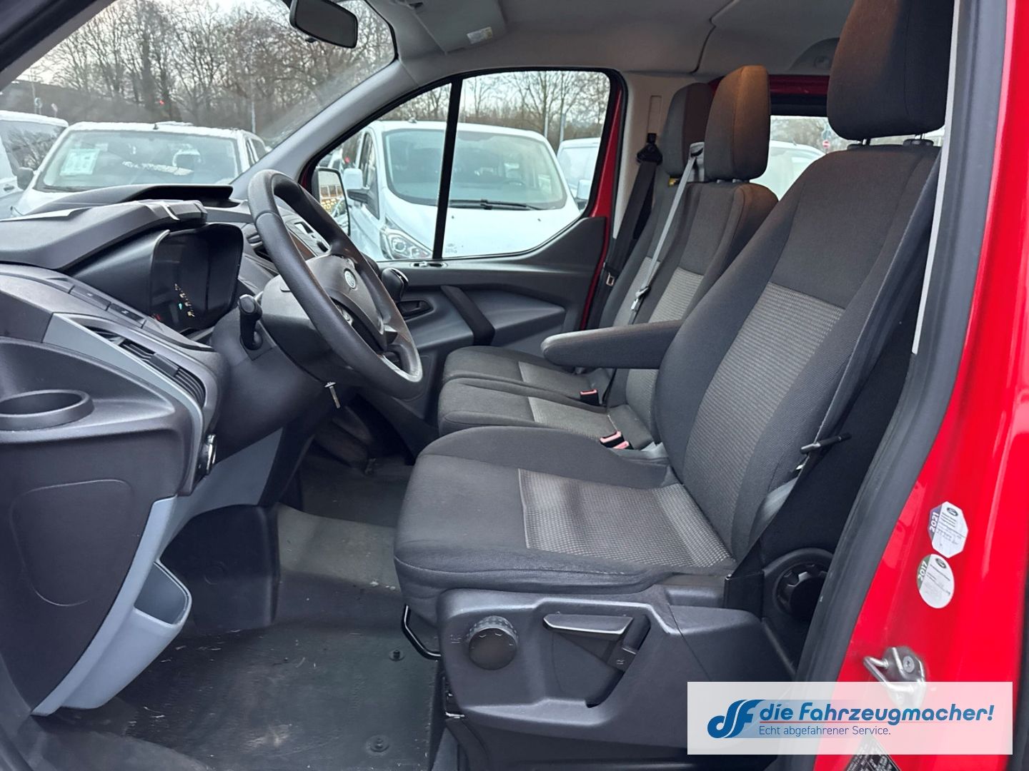 Fahrzeugabbildung Ford Transit Custom Tourneo 300 L1 *2170