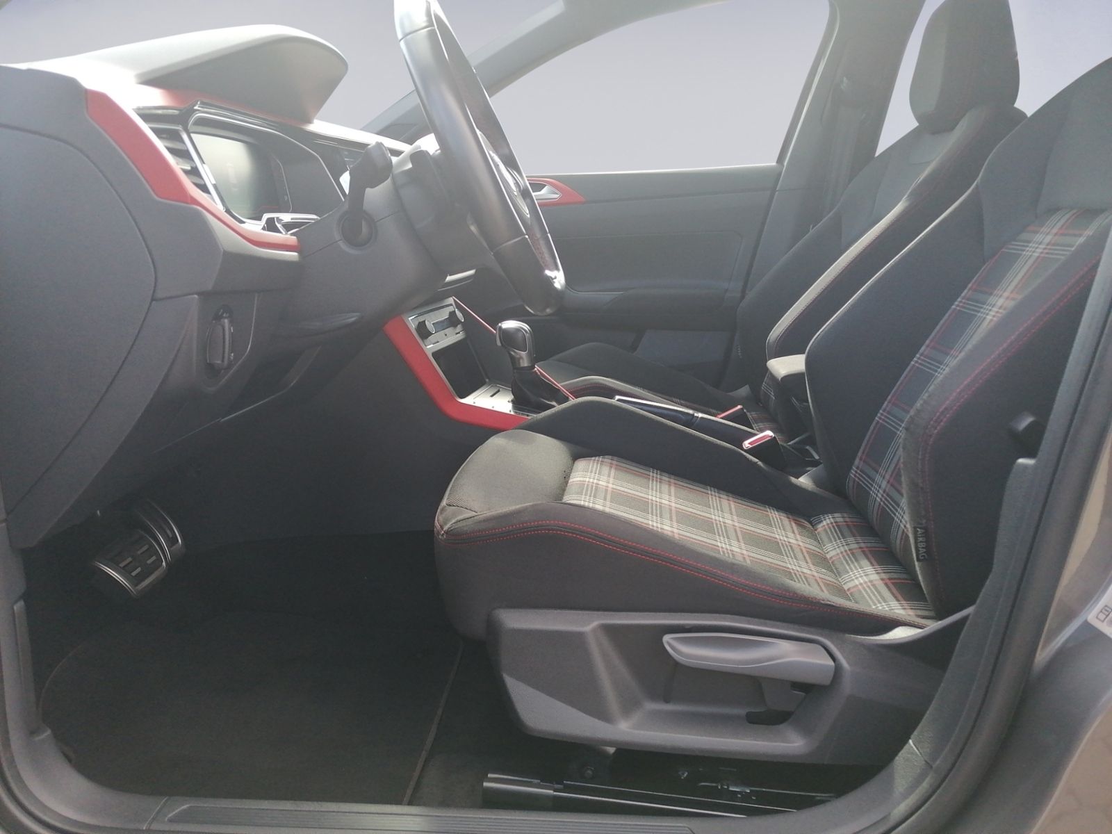 Polo GTI DSG NAVI+LED+ACC+SHZ+PDC+