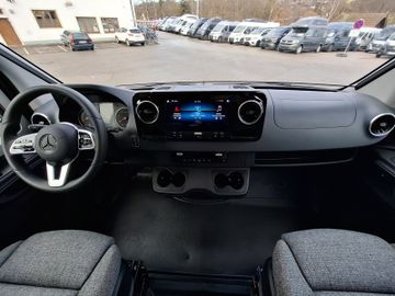 HYMER  ERIBA  HYMERCAR Free S 600 Lithium LED Distronic AHK 360°