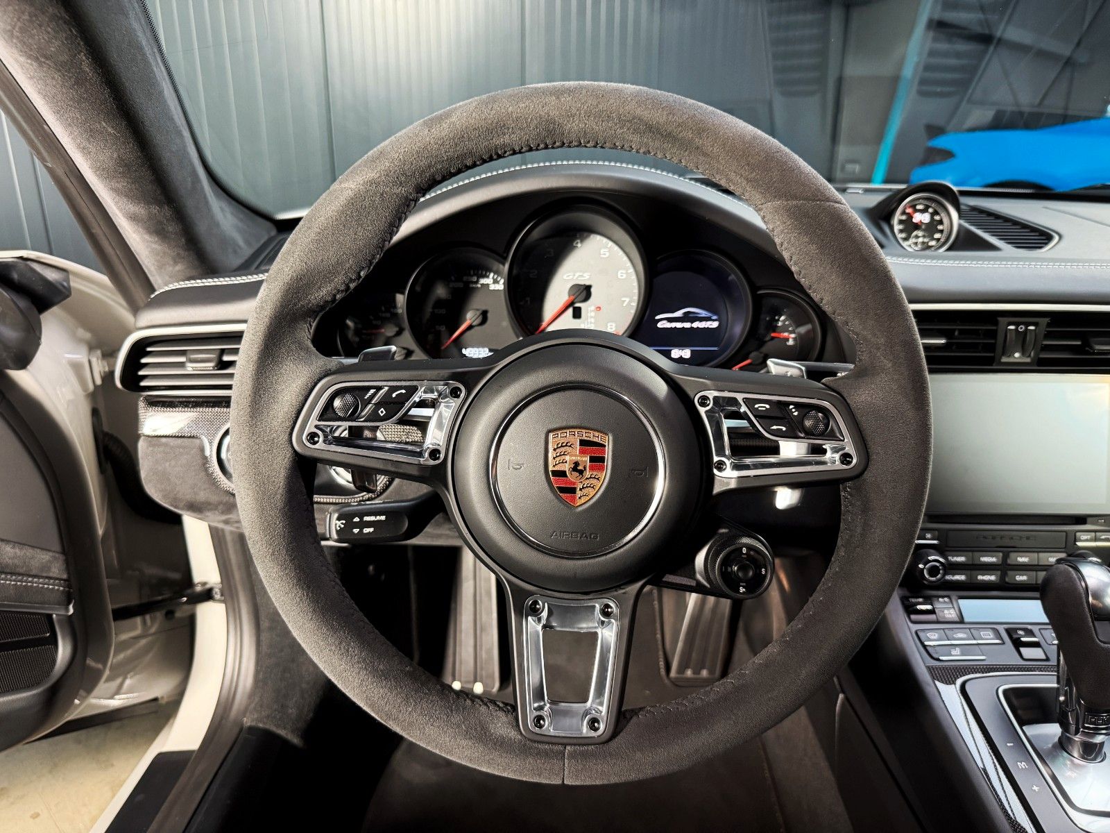 Fahrzeugabbildung Porsche 991 4 GTS + Lift + Vierradlenk + Appr. + Scheckh