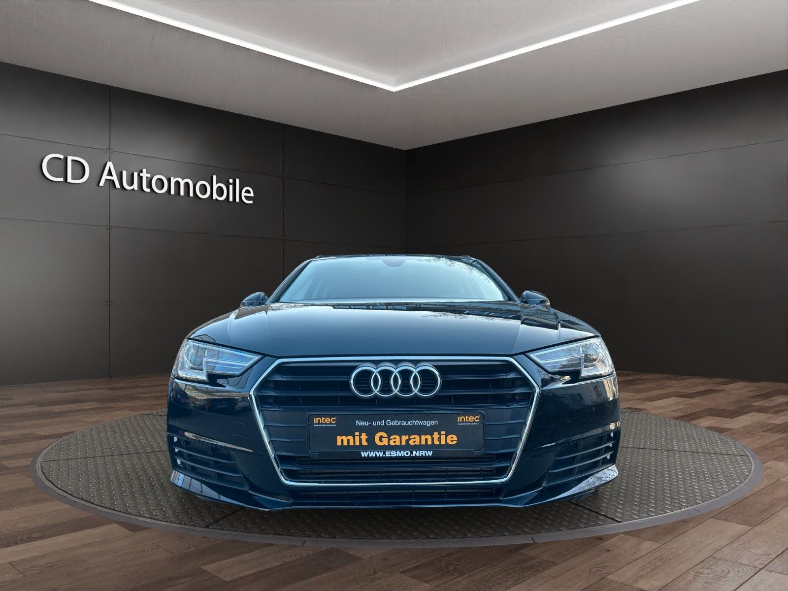 Fahrzeugabbildung Audi A4 Avant 35 TFSI Navi/Klimaaut./Siztheizung/AHK