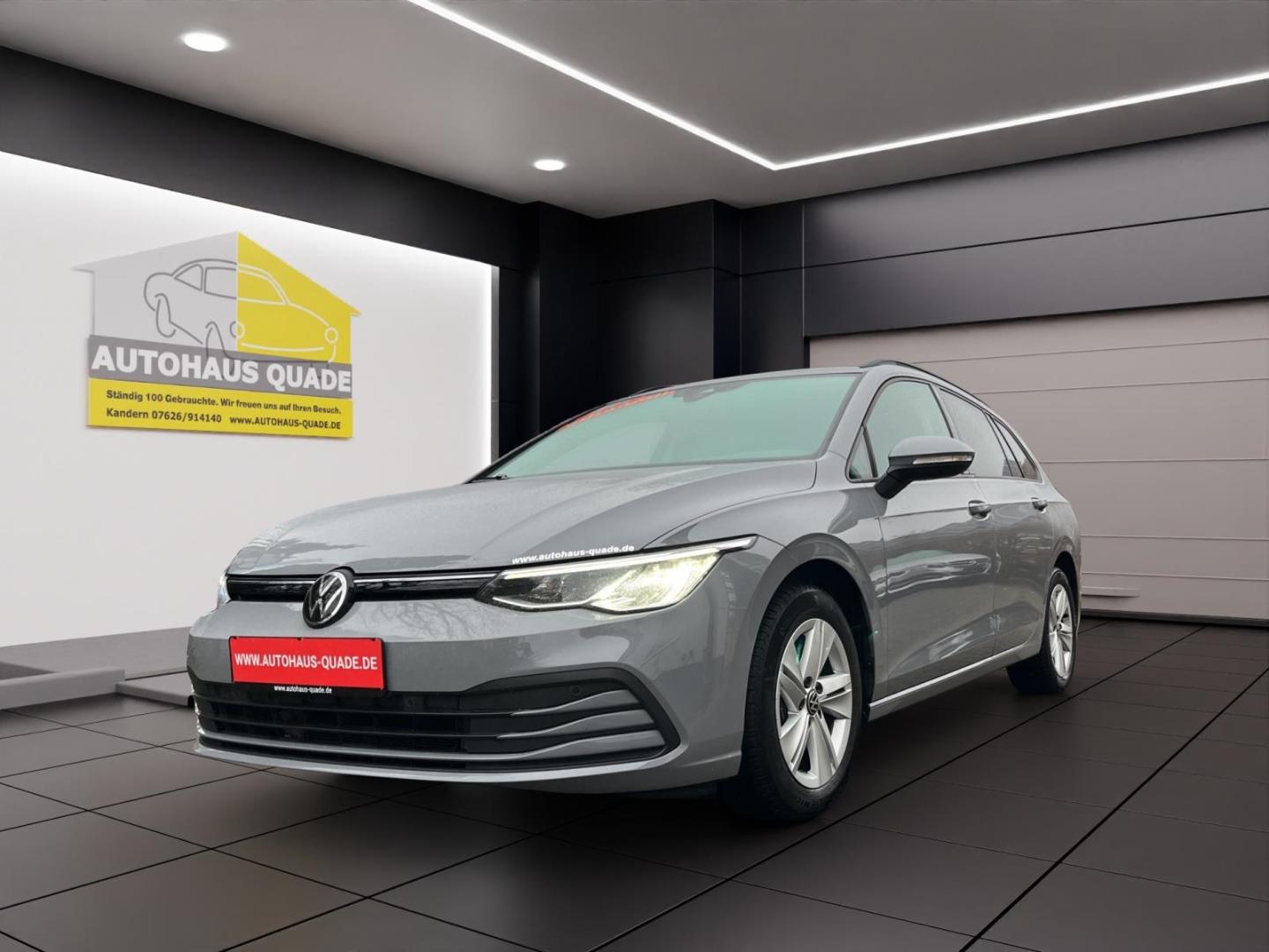 Volkswagen Golf VIII Variant Apple CarPlay Android Auto Meh