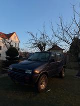 Nissan Terrano 2  2,4L Motor  4x4  7sitzer - Nissan Terrano Gebrauchtwagen