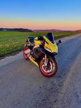 Aprilia RS660 A2 35KW Acid Gold/Carbon/Hellokitty TÜV. 1 - Offers matching your search criteria