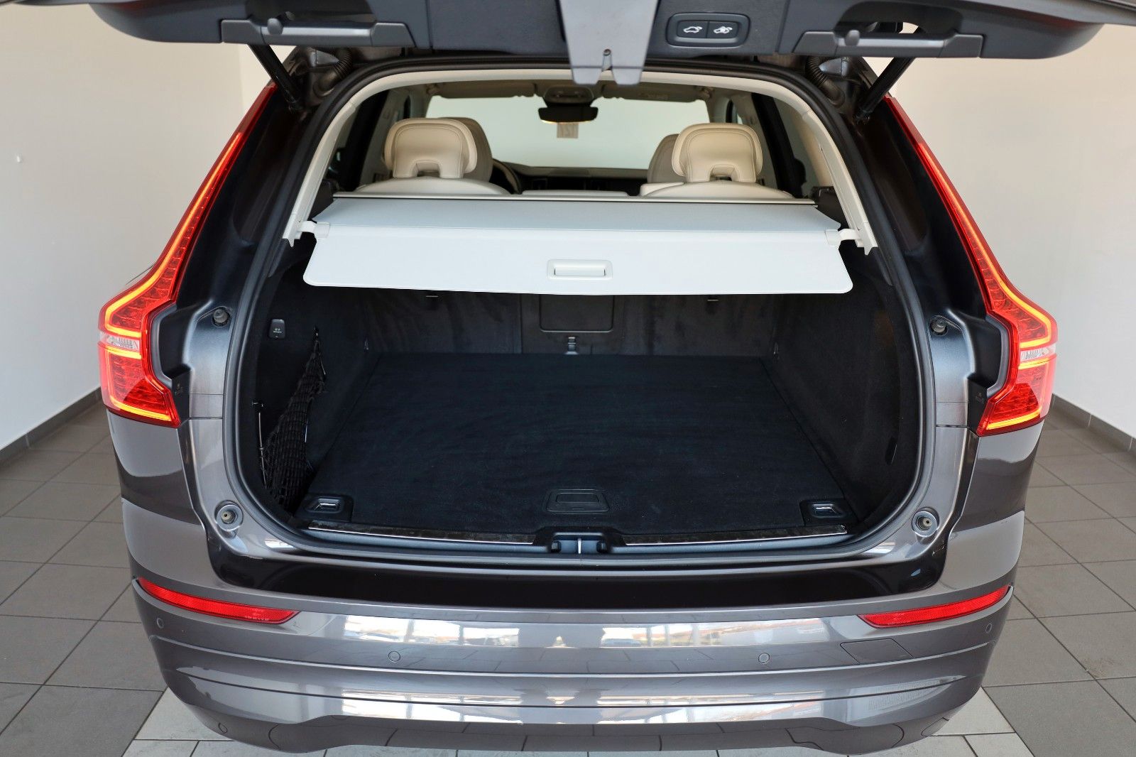 Fahrzeugabbildung Volvo XC60 Core,Leder,Navi,LED,SHx4,CarPlay,Kamera