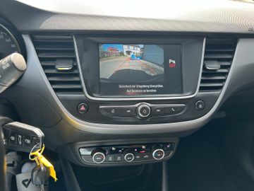 Opel Crossland (X) - 9