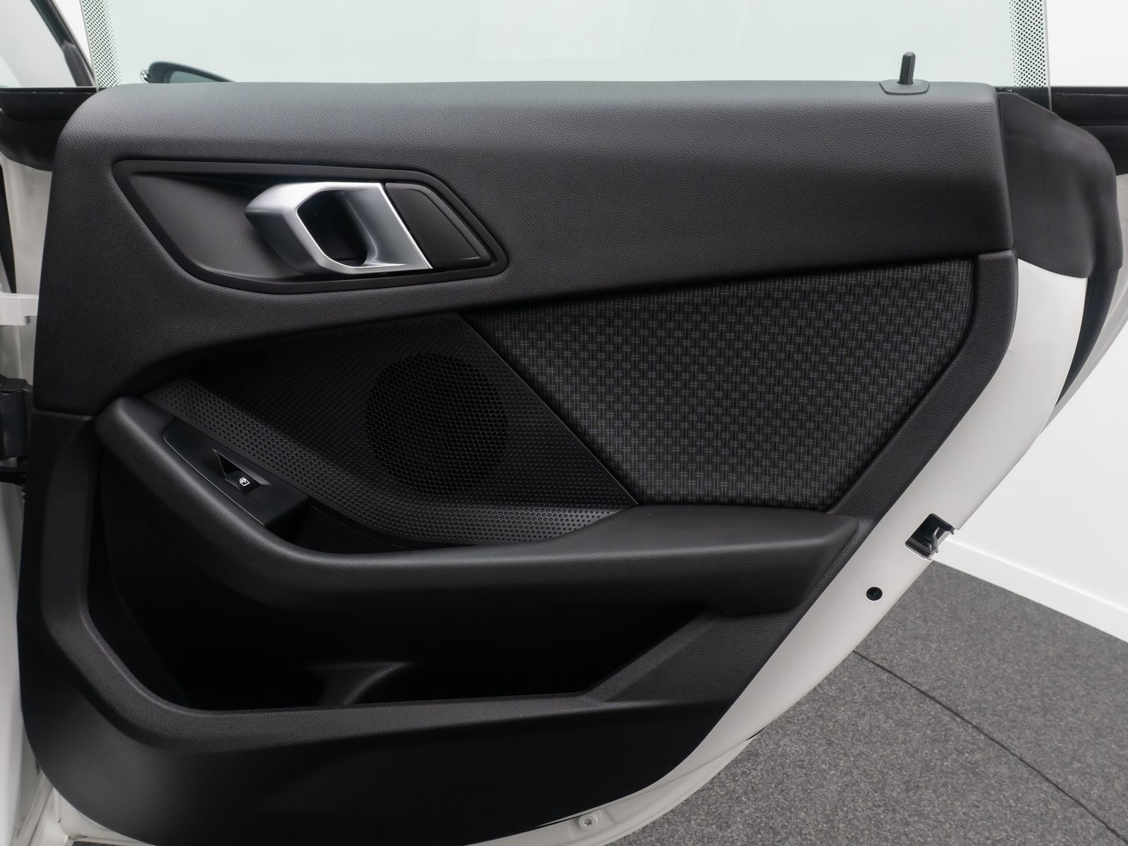 Fahrzeugabbildung BMW 216 Gran Coup&eacute; DAB GeschwindigReg PDC CockpitPr