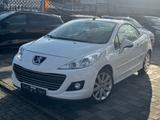 Peugeot 207 CC Cabrio/Platinum/Navi/Leder - Peugeot 207 Platinum mit Diesel-Antrieb