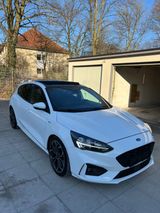 Ford Focus 1,5 TDCi 88kW PowerShift ST-Line ST-Line - Ford Focus: Powershift