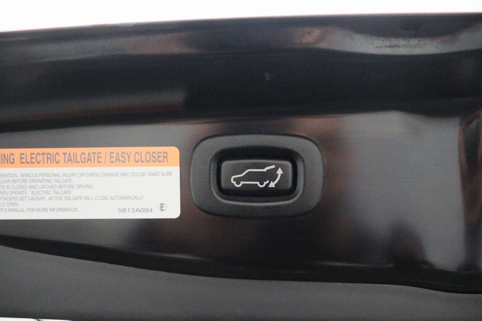 Fahrzeugabbildung Mitsubishi Outlander PHEV TOP 2.0 Fahrassistenz-Paket 4WD