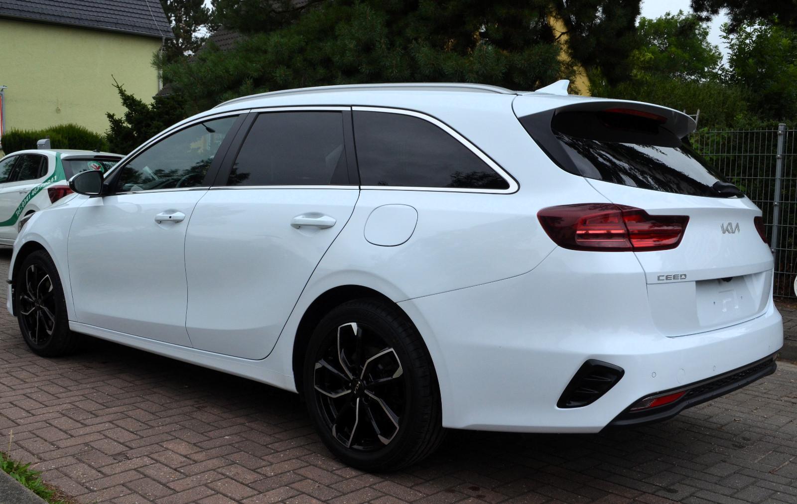 Kia cee'd Sportswagon Platinum Edition Voll !