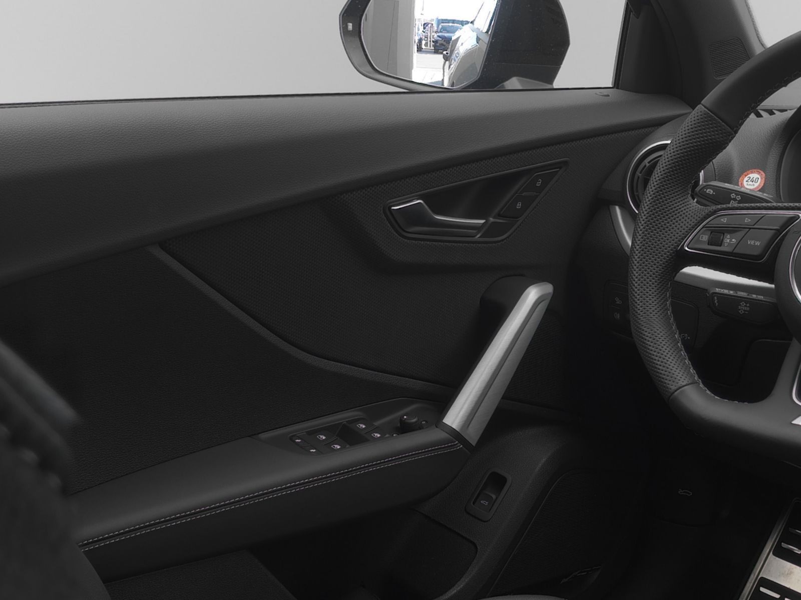 Audi SQ2 - Bild 16