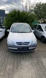 Opel Zafira A 1.6Baujahr 2003 TÜV bis 08/2... - Opel Zafira aus 2003: 2.2