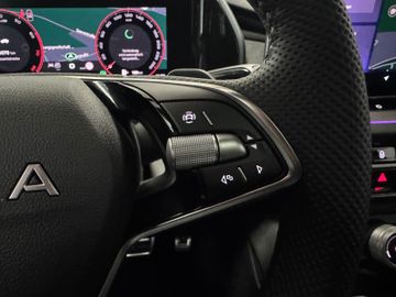 Skoda Kodiaq 1.5 TSI mHEV 110 kW Sportline Family StHz