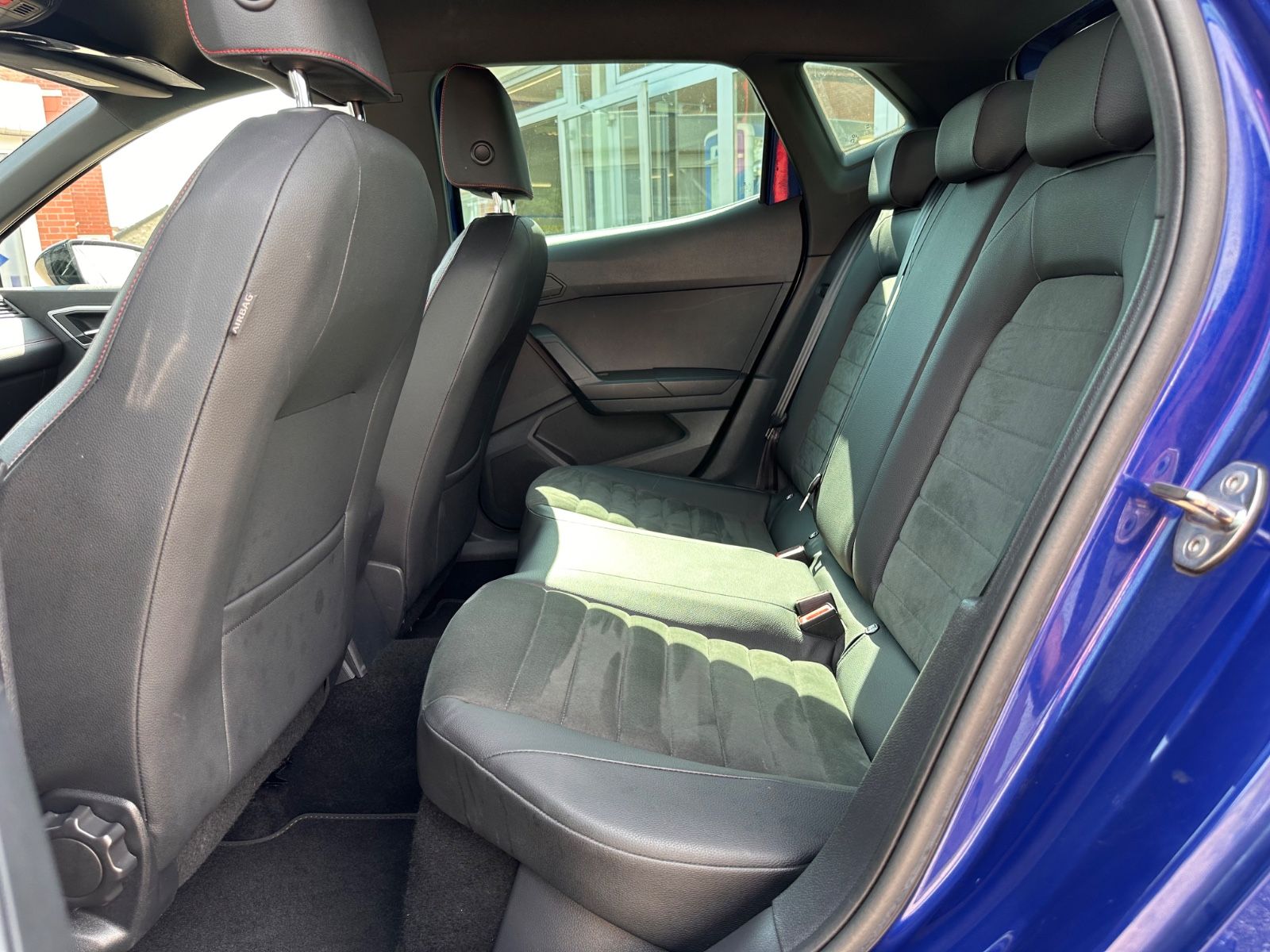 Fahrzeugabbildung SEAT Ibiza Black Edition 1.0 TSI DSG ACC/Navi/RFK/APP