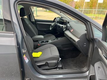 Volkswagen Golf - 11