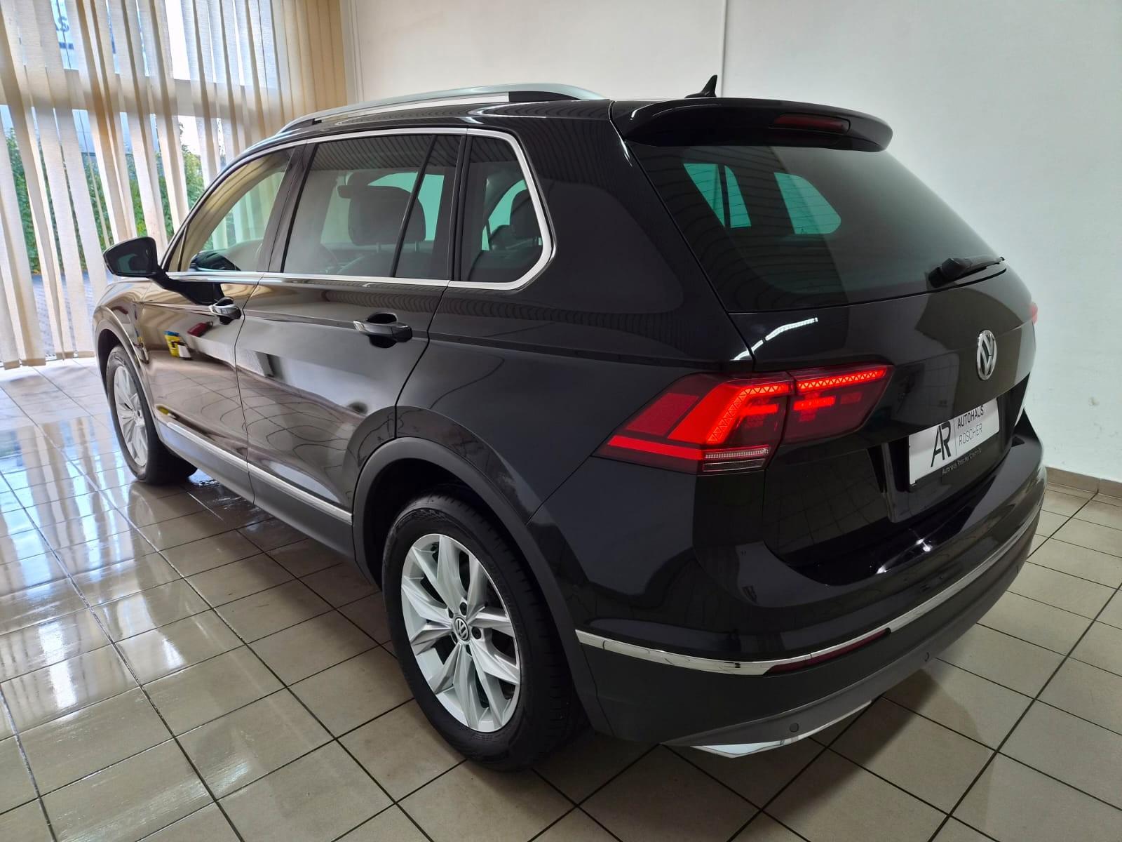 Volkswagen Tiguan 2.0 TSI 4M Highline LED Panorama AHK 360