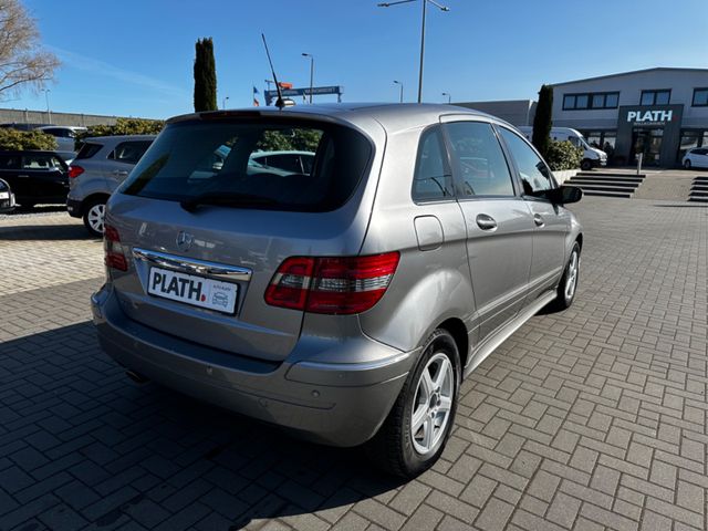 Mercedes-Benz B 170