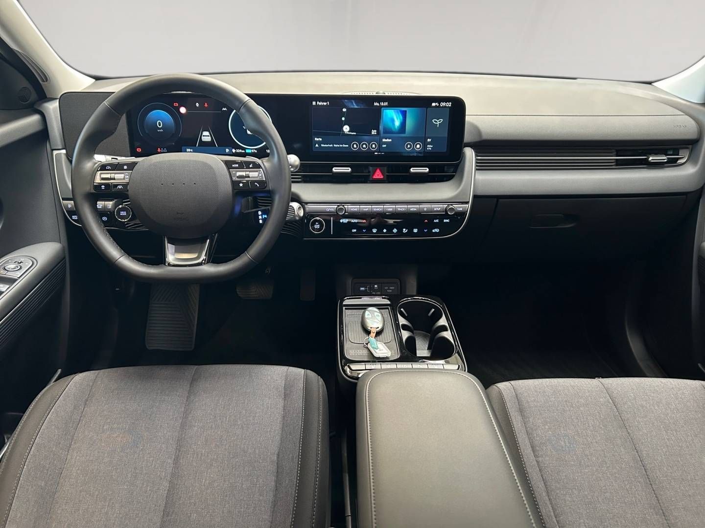 Fahrzeugabbildung Hyundai IONIQ 5 84 kWh (229 PS) 2WD DYNAMIQ, el. Heckkla