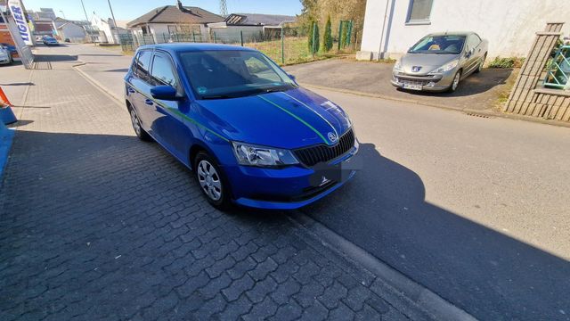 Skoda Fabia 1.2l TSI 66 kW (90 PS), Schalt. 5-Gang,...