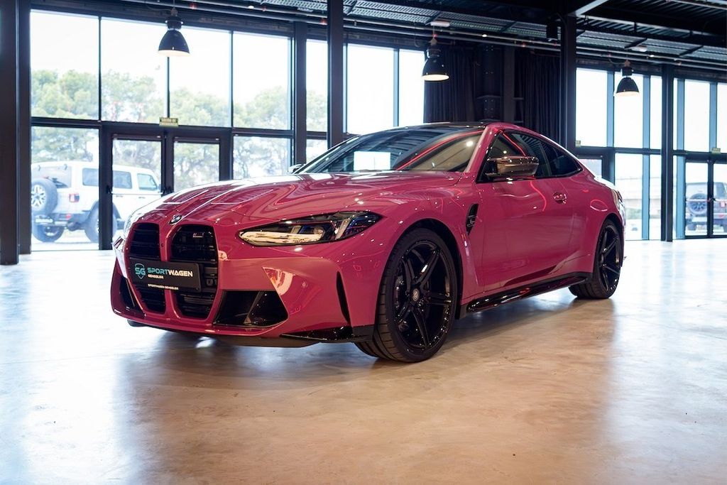 2025 BMW M4