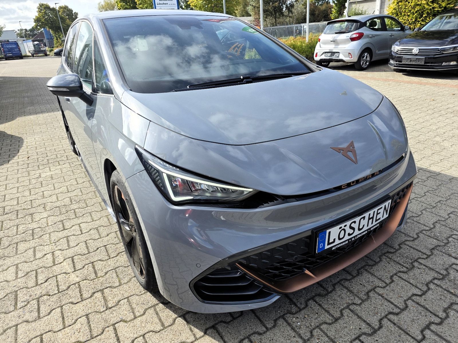 Cupra Born 150 kW Edition Dynamic Navi Sitzheizung ACC imagem 3