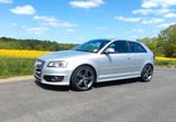 Audi Silberner Audi S3 8P Top gepflegt Limousine - Audi S3: 8l