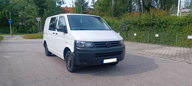 Volkswagen T5 Camper *Scheckheftgepflegt *2. Hand *Wenig KM