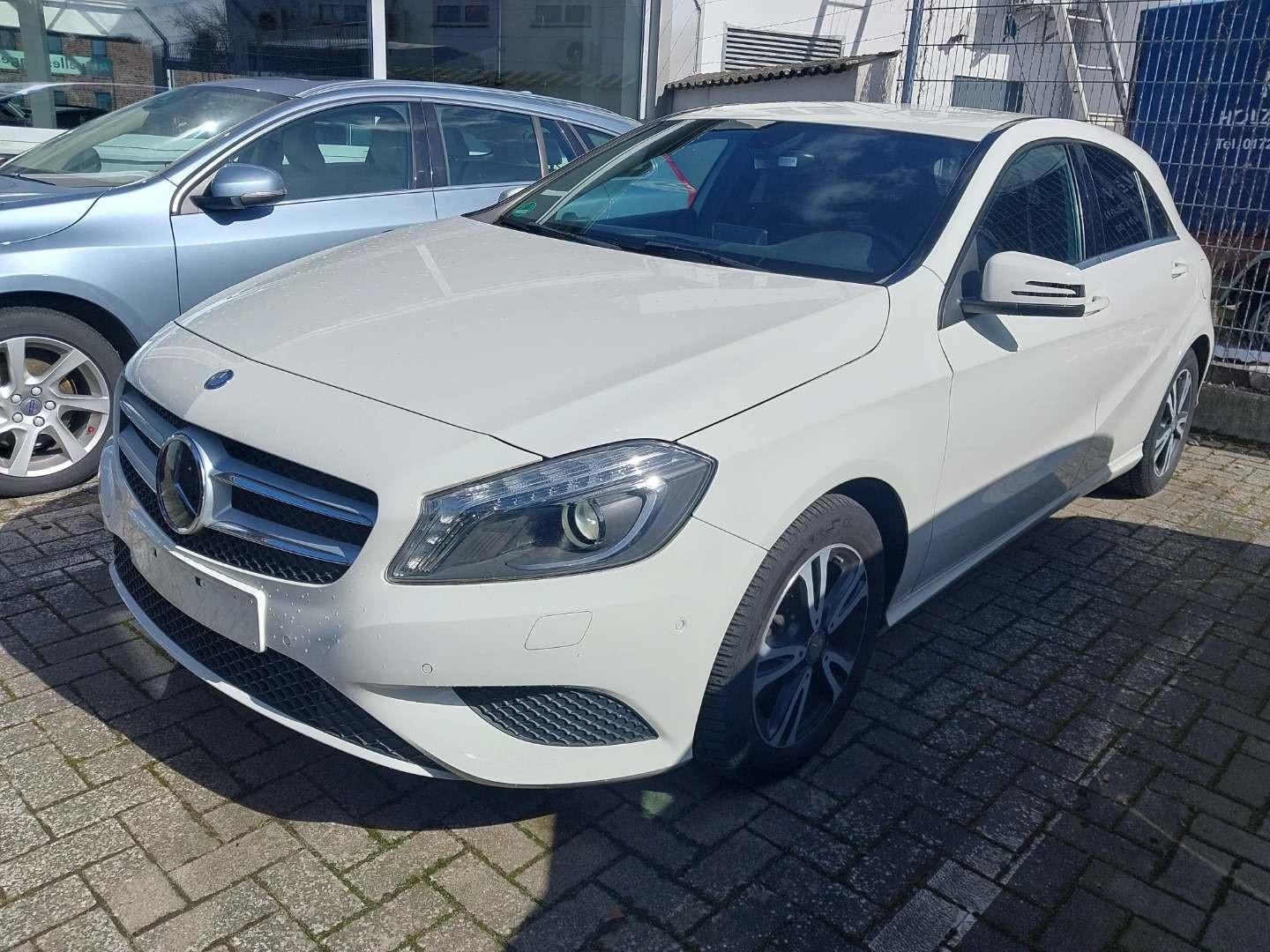 Mercedes-Benz A 180 BE Urban BiXenon Navi FINANZIERUNG
