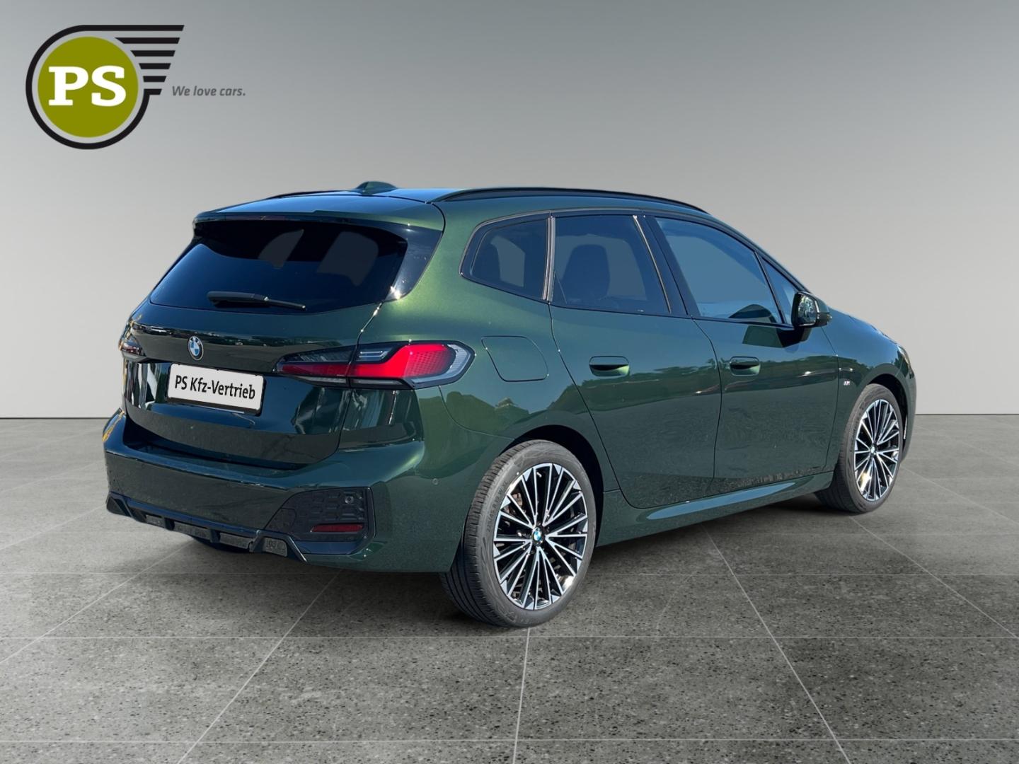 BMW 218 Active Tourer i M Sport Navi Kamera PDC LED
