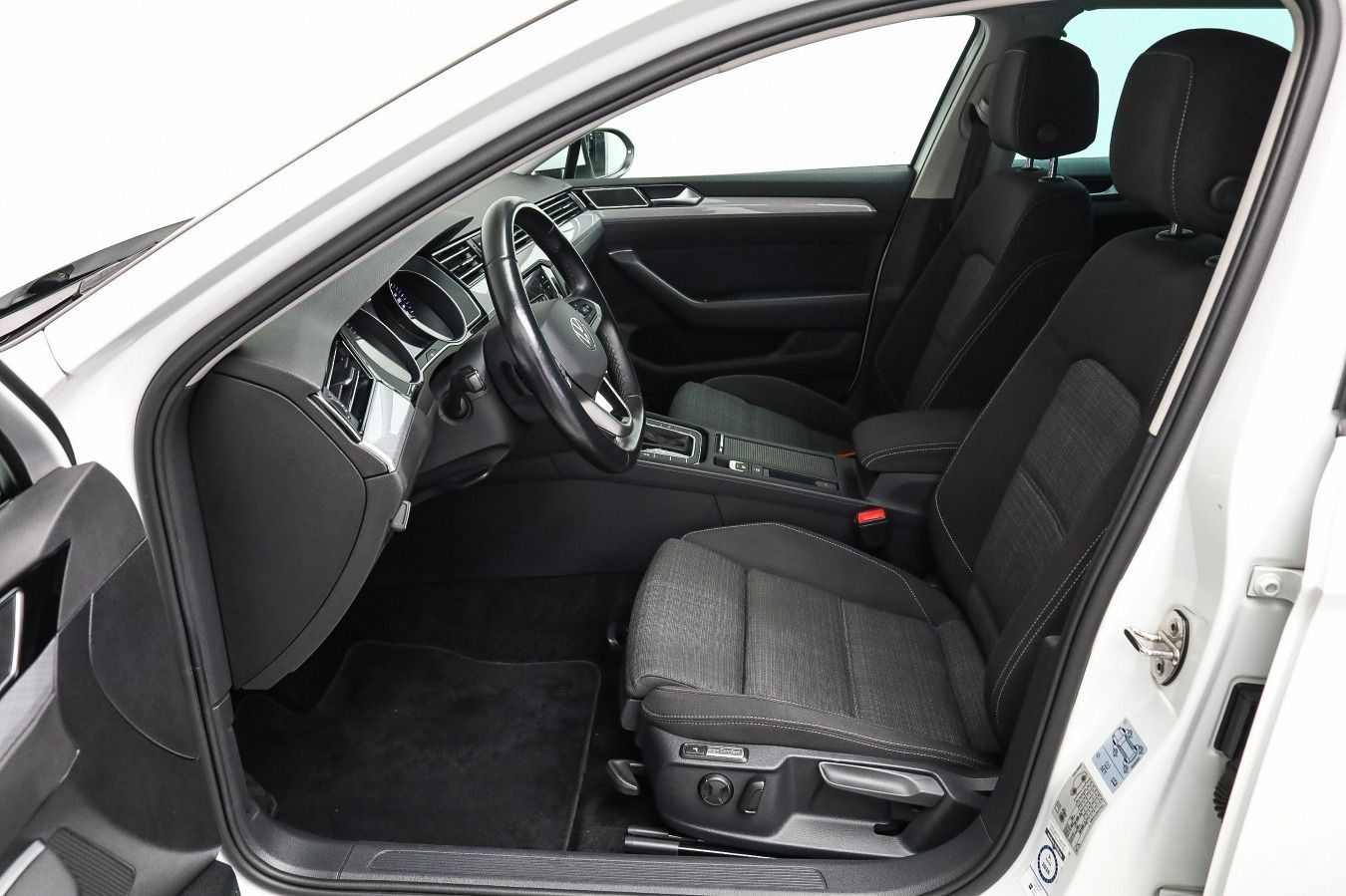 Volkswagen Passat Variant - Bild 10