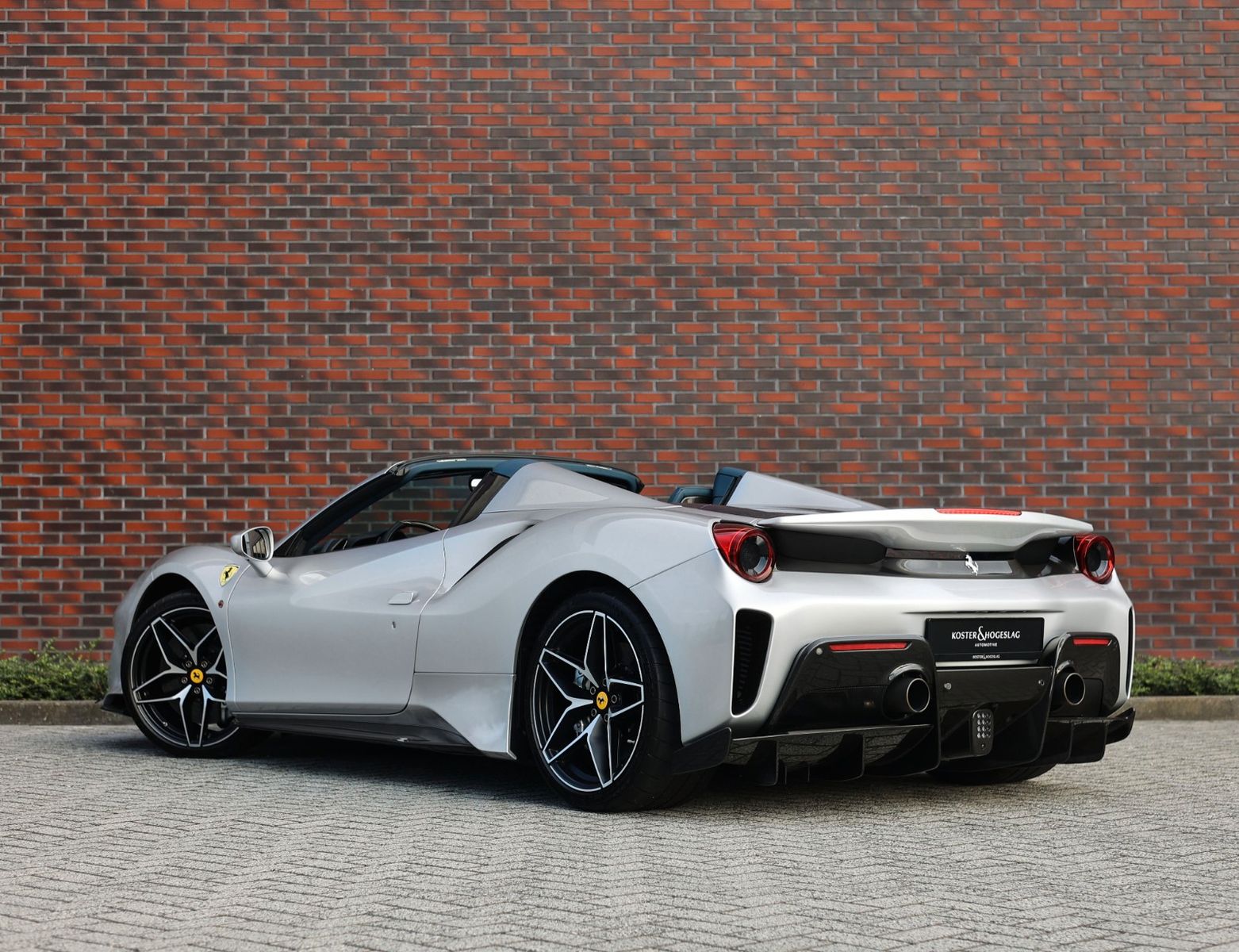 Ferrari 488 Pista Spider 3.9 V8 | Warranty - Atelier imagem 2