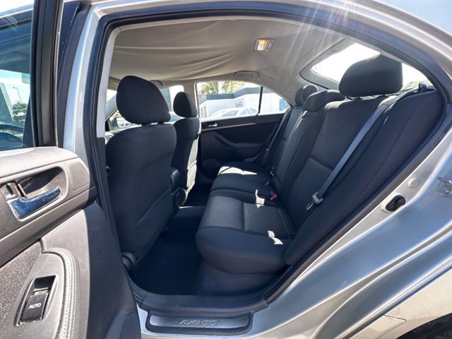 Toyota Avensis  1.8 Sol Liftback