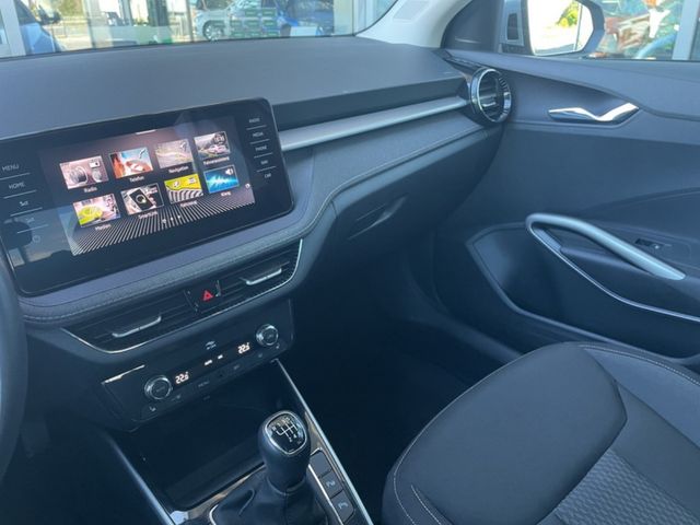 Skoda Fabia IV 1.0 TSI Style *ACC*CAM*LED*NAV*SHZ* ALU