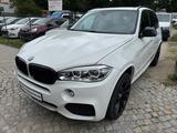 BMW X5 xDrive 30 d M-Paket Led Scheckheft Kamera - BMW X5: Weiß
