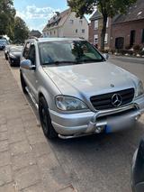 Mercedes-Benz Mercedes ML 320 - Mercedes-Benz ML-Class aus 2000