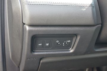 Land-Rover Discovery - 11