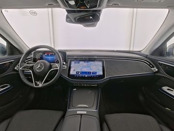 Mercedes E 220 - 2