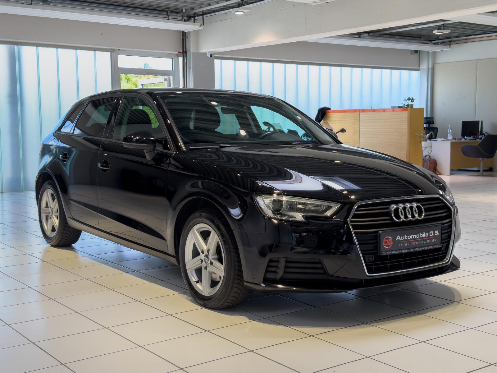 Audi A3 Sportback basis+AHK+CHECKHEFT+NAVI+TEMPOMAT+