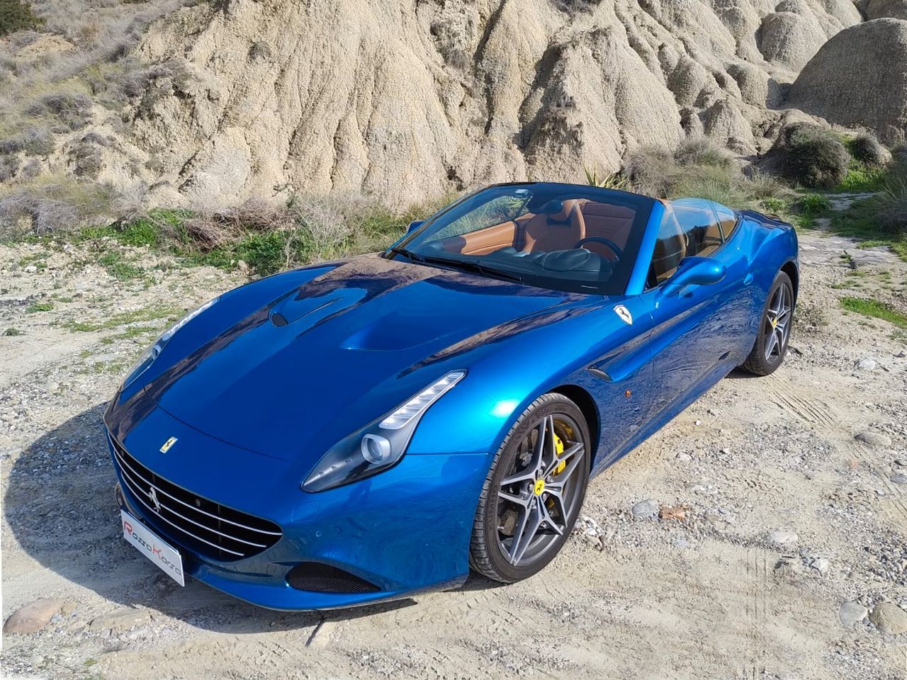 FERRARI California